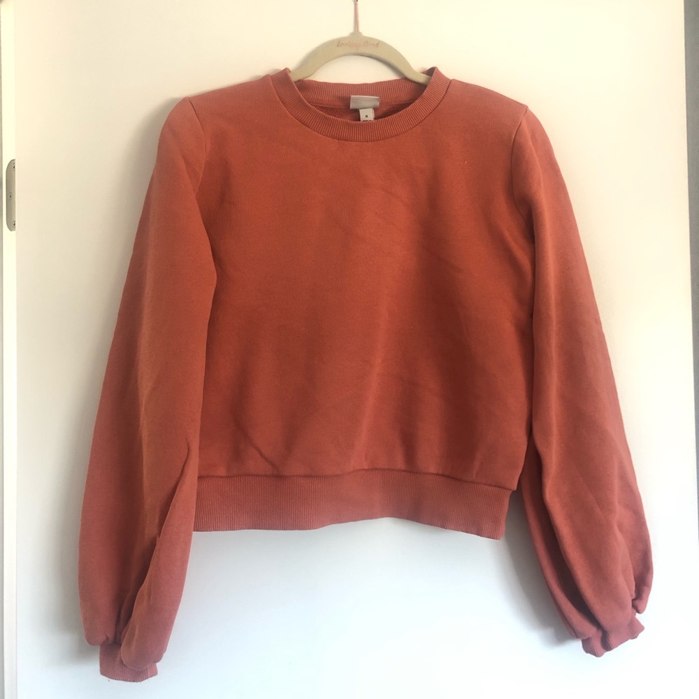 Balloon cuff sweat shirt